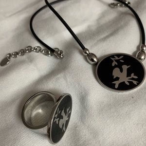 Swatch Treehome ring and necklace set